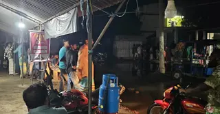 সাভারে একটি বাড়ি থেকে ৫ বোমাসদৃশ বস্তু উদ্ধার; আটক ১